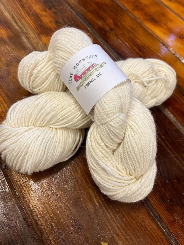 White Angora Raw Wool for Yarn Making